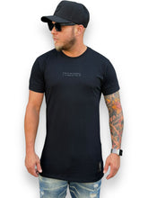 Camiseta Longline Alternative Dreams : Estilo com Originalidade e Atitude - Preto