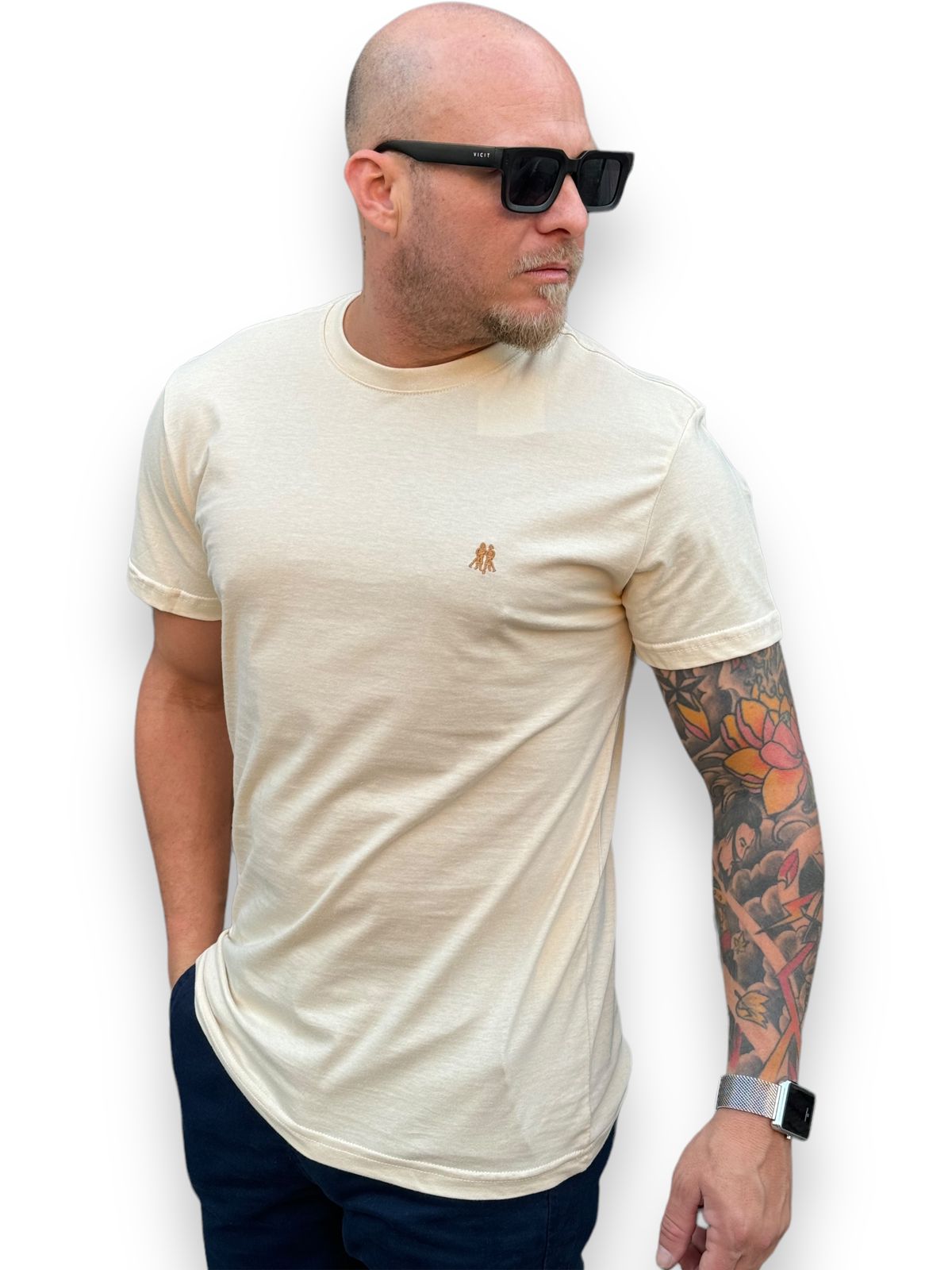 Camiseta T-Shirt Básica Premium - Conforto e Estilo Refinado
