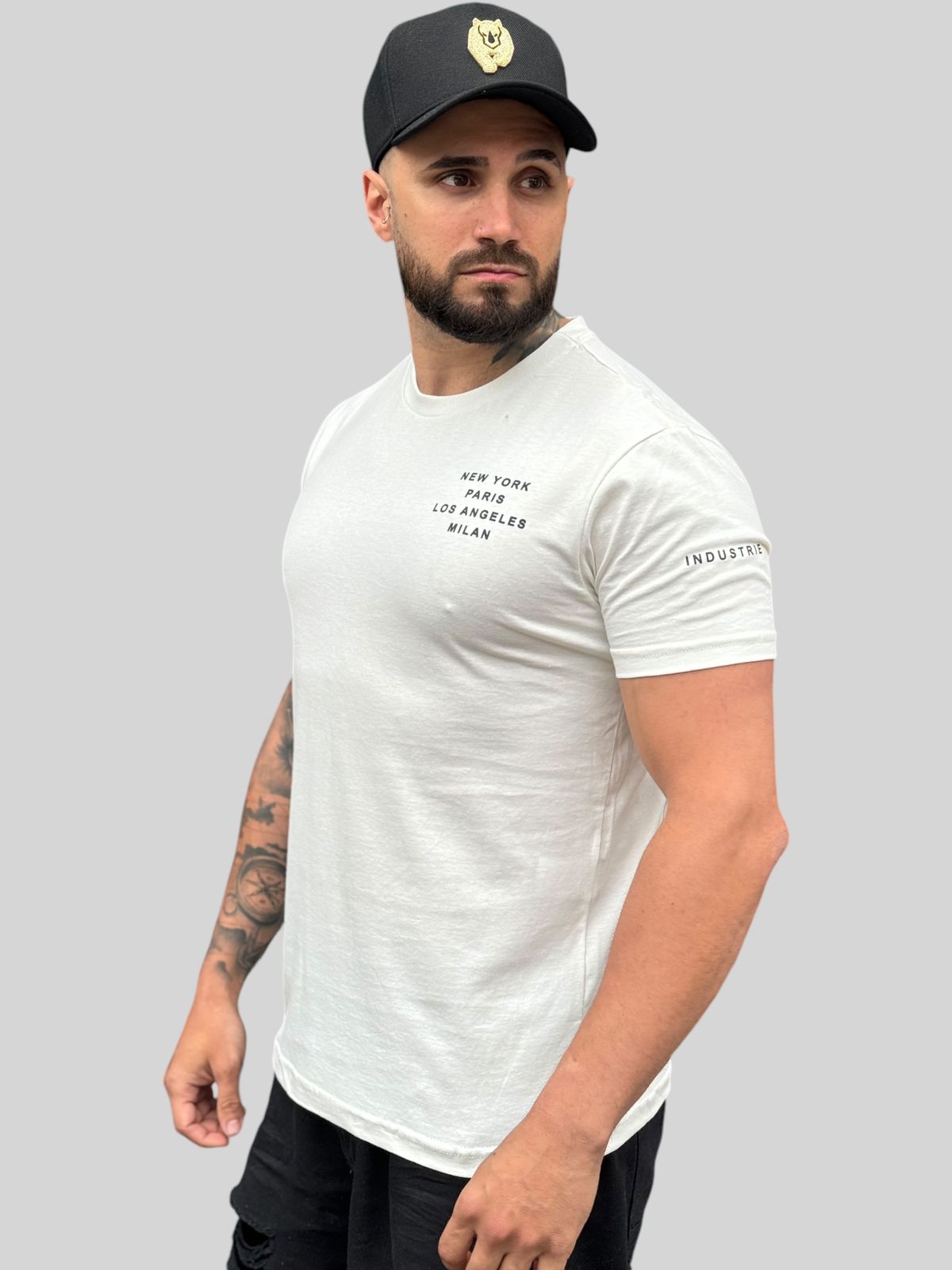 Camiseta T-Shirt Todas as Nações: Conectando Estilos de Todo o Mundo