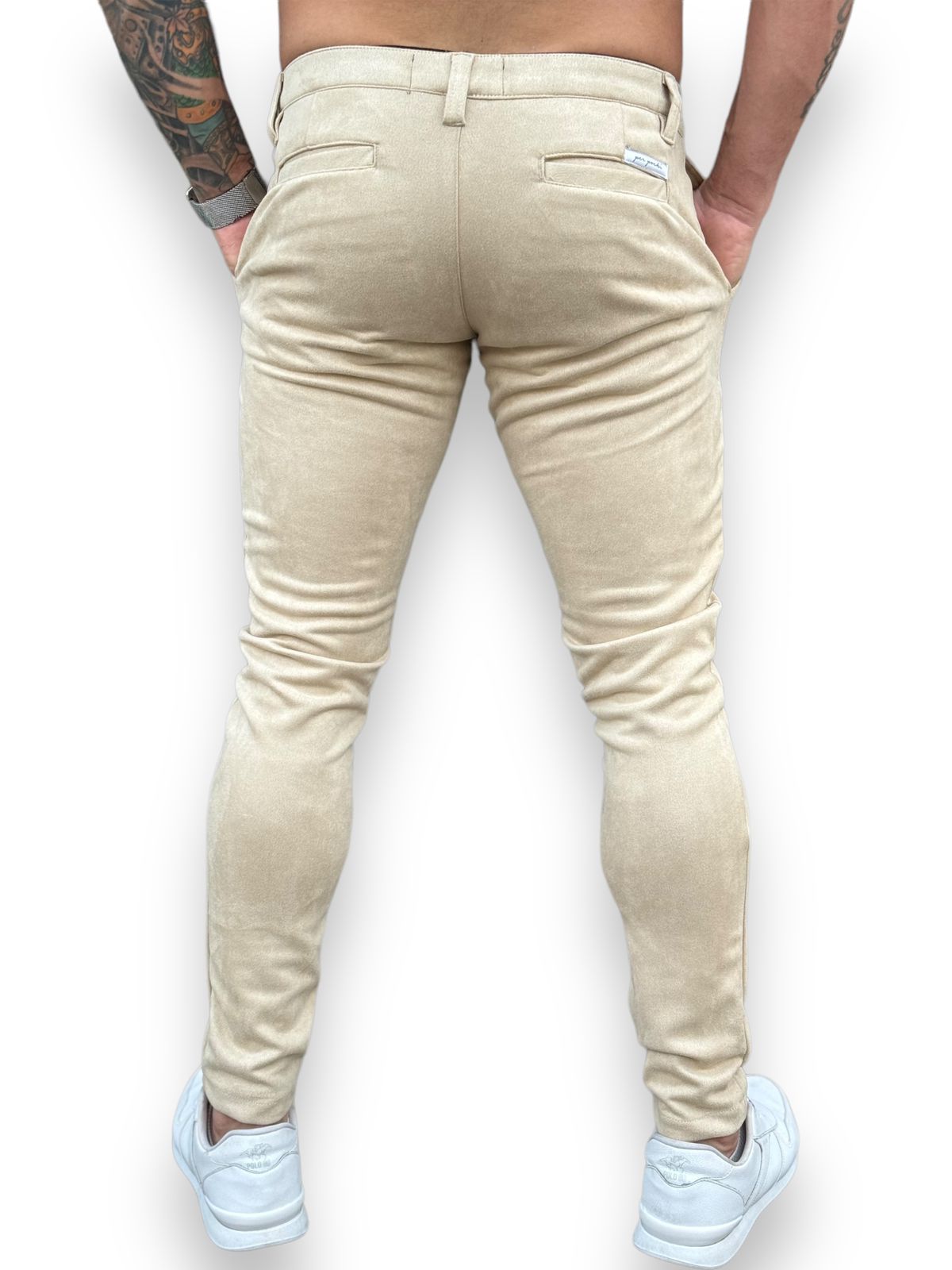 Calça Alfaiataria em Veludo para um Visual Impecável: Luxo e Sofisticação