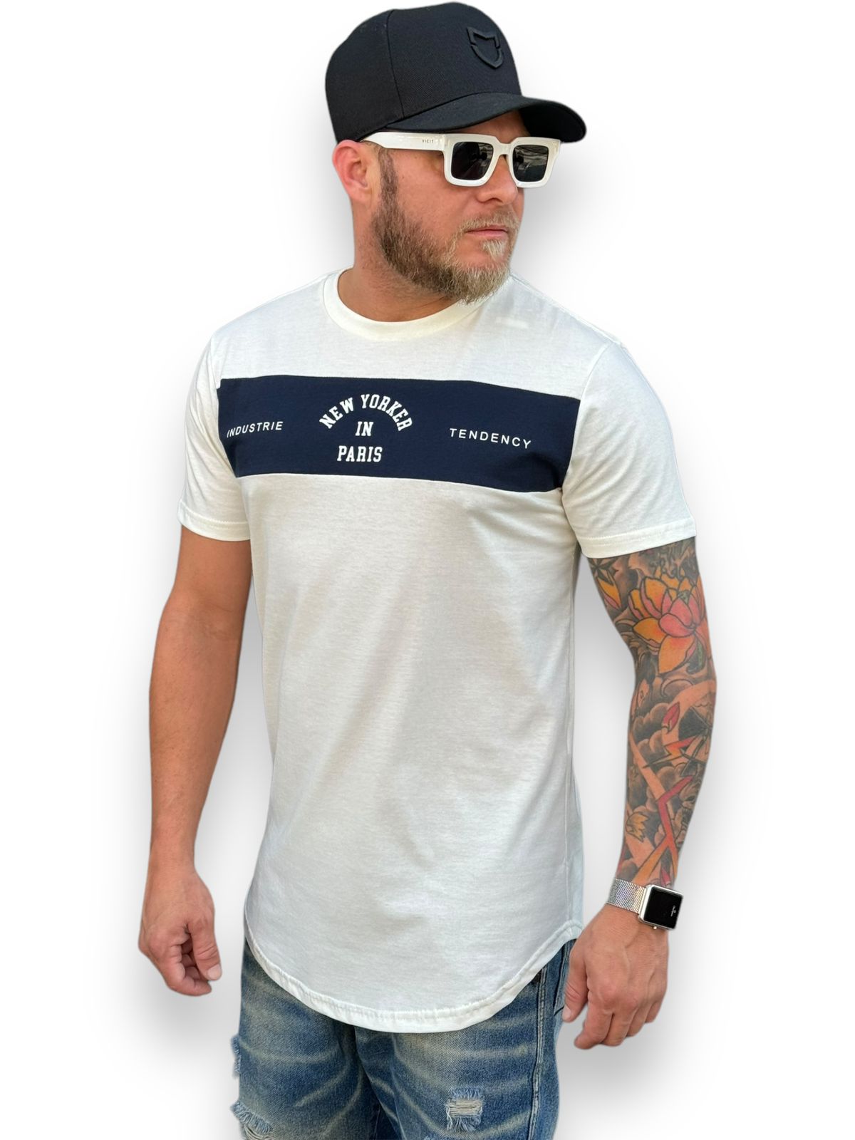 Camiseta Longline Live the Dreams - Vista-se com Inspiração e Determinação - Offwhite