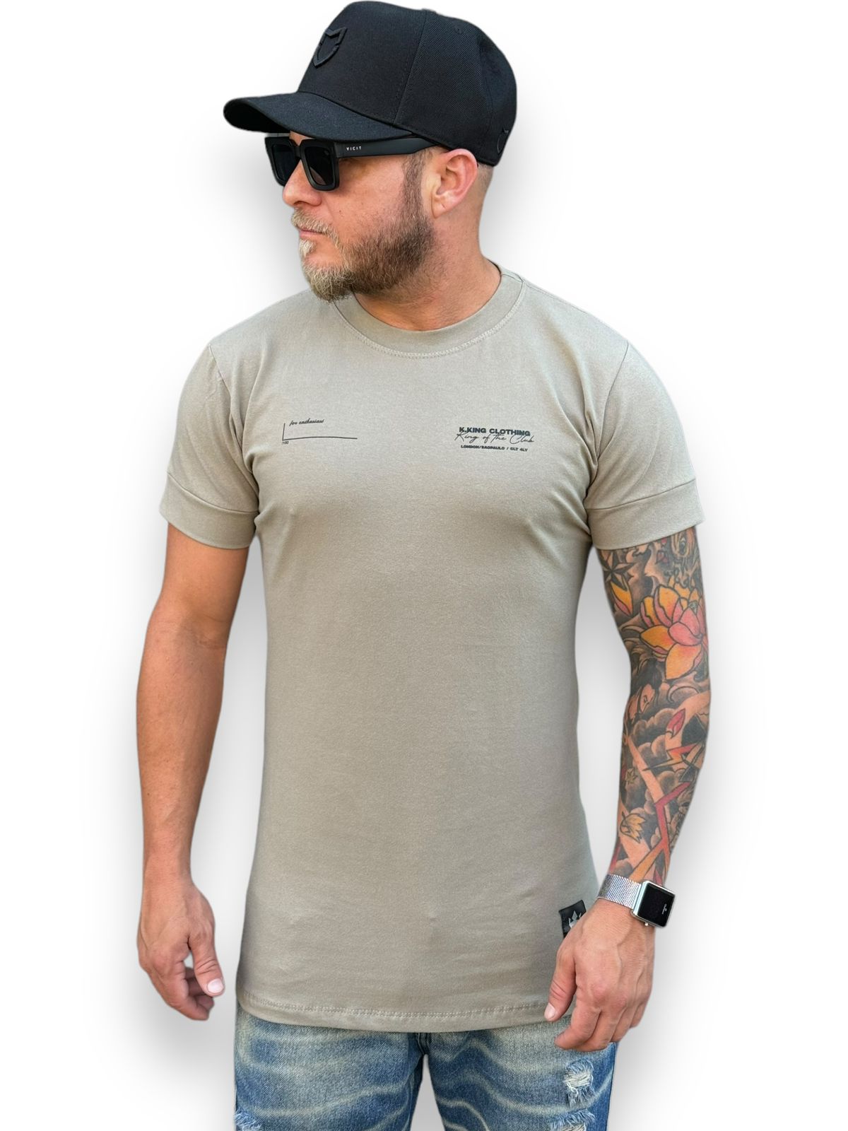 Camiseta Longline Alternative Dreams : Estilo com Originalidade e Atitude - Verde