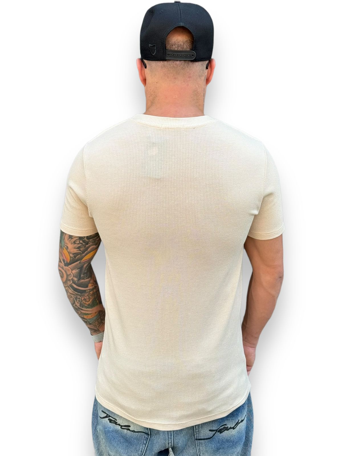 Camiseta Longline Premium Minimalismo Elevado: Elegância - Areia