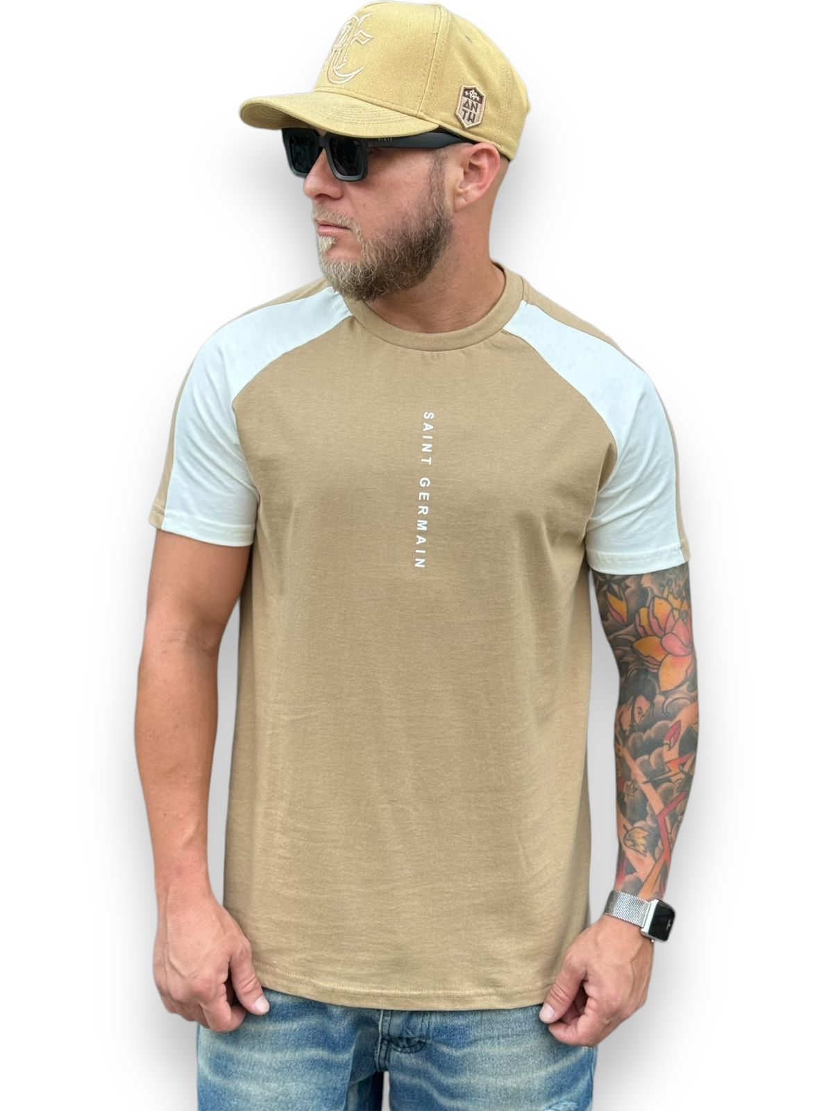 Camiseta T-Shirt Saint Germain Elegância e Conforto: Bege