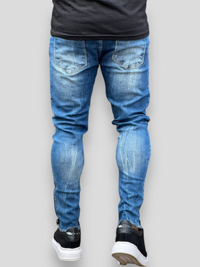 Calça Jeans Skinny Estonada: Efeito Destroyed Sutil