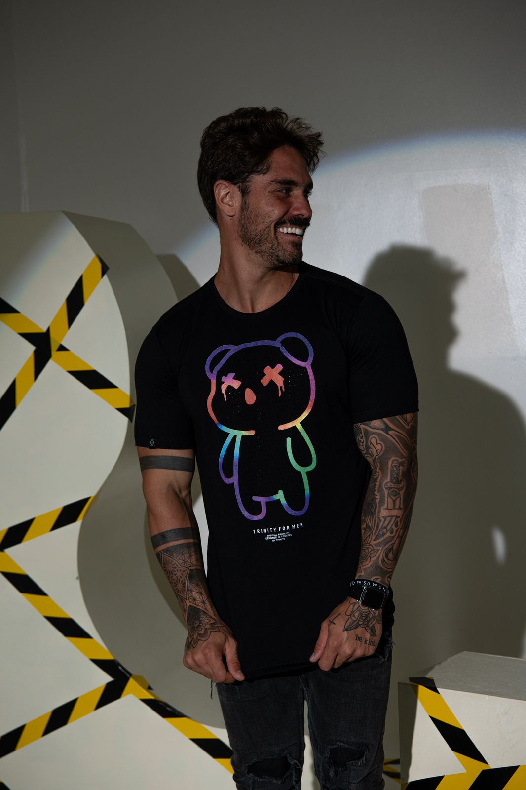 Camiseta Longline Bear Pedraria