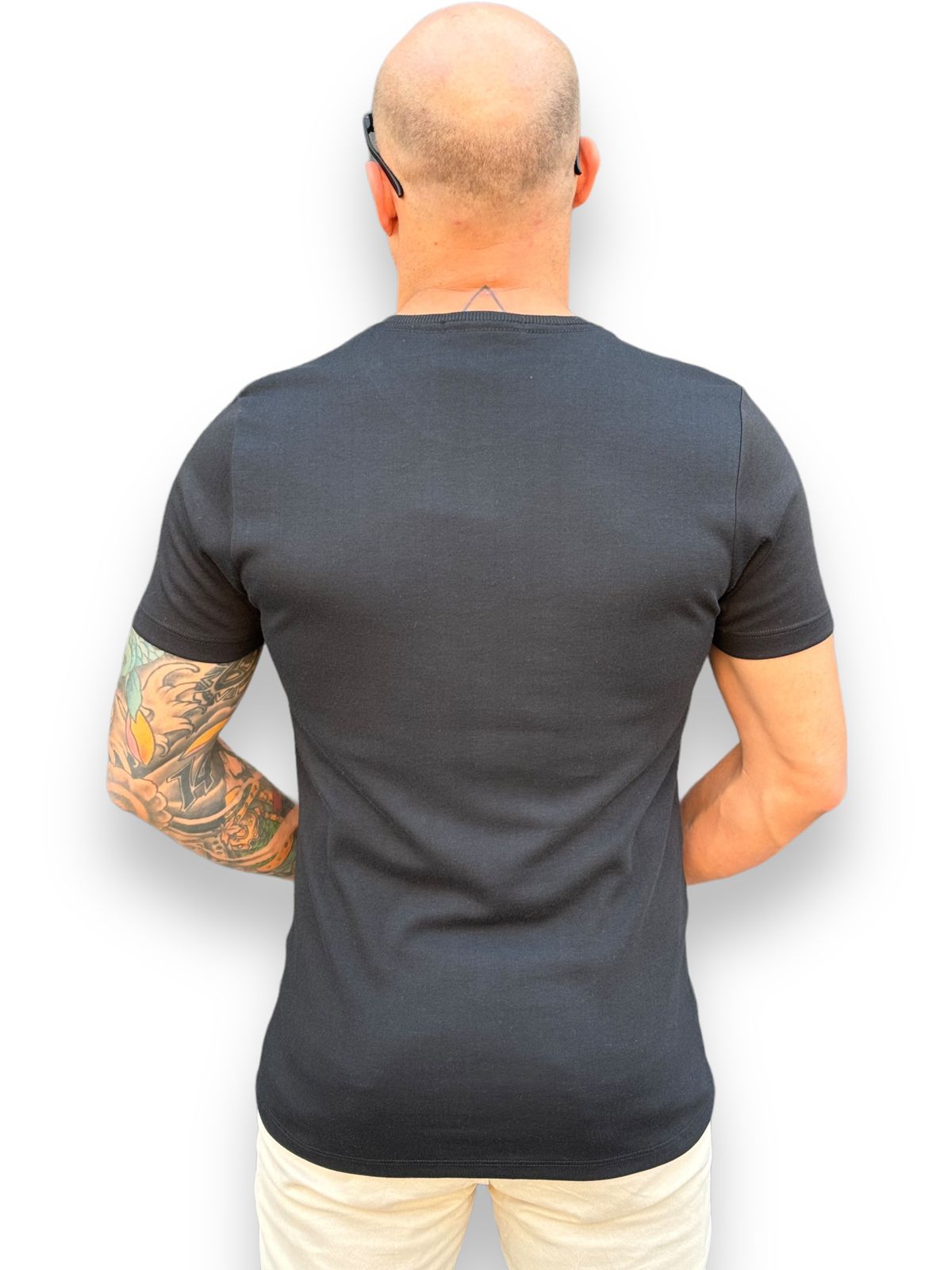 Camiseta T-shirt Cotton Premium: Conforto e Estilo em Cada Detalhe