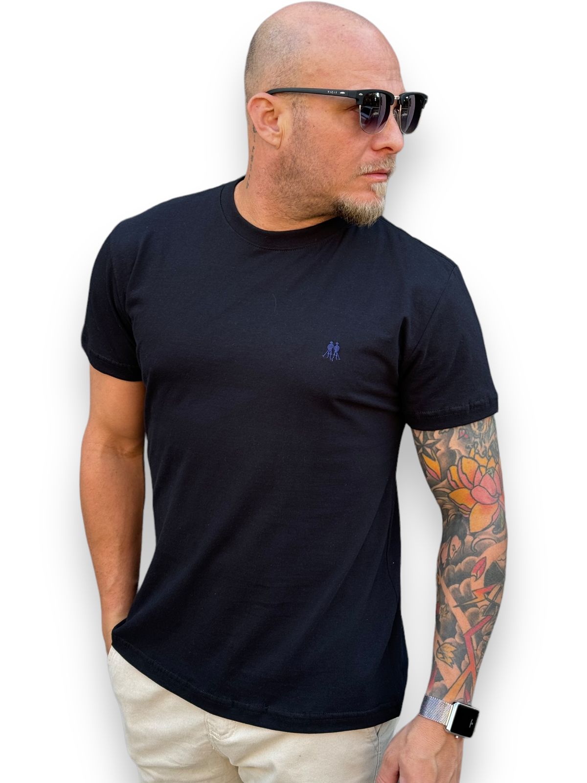 Camiseta T-Shirt Básica Premium - Conforto e Estilo Refinado