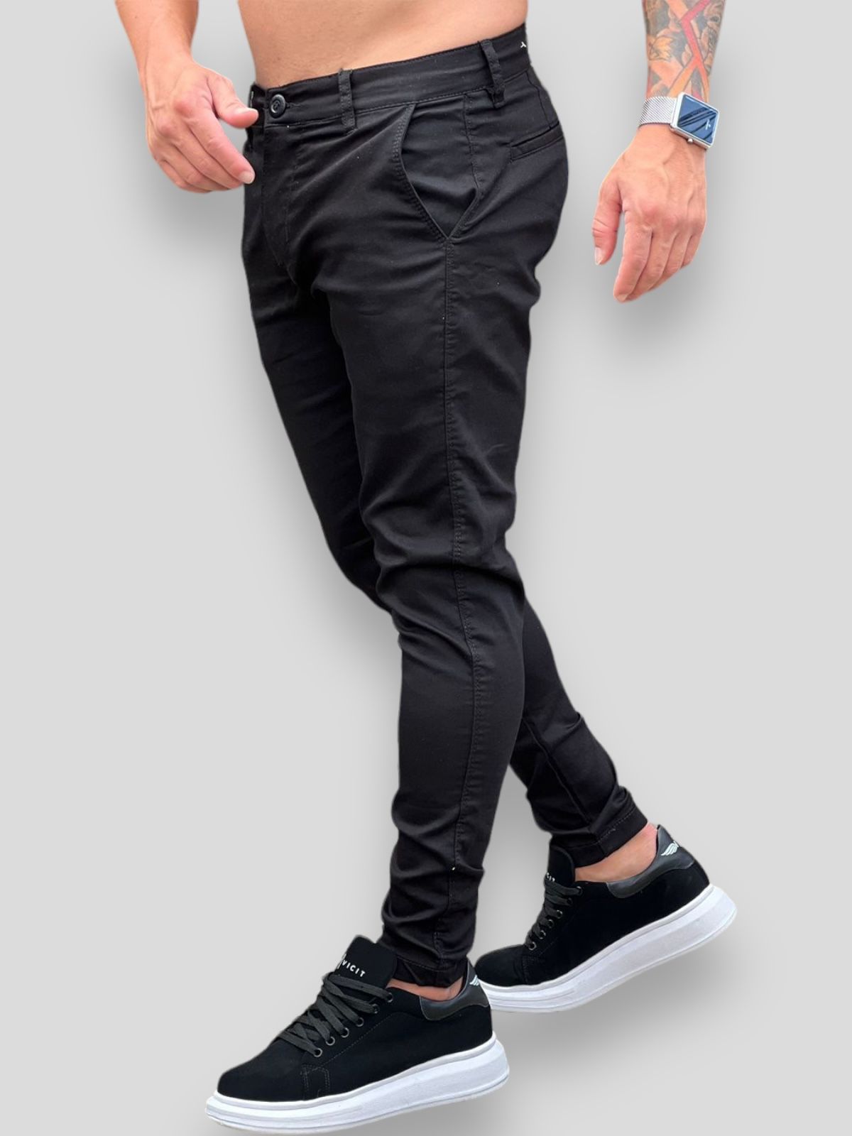 Calça Alfaiataria Black Estilo Impecável: O Poder da Elegância Atemporal