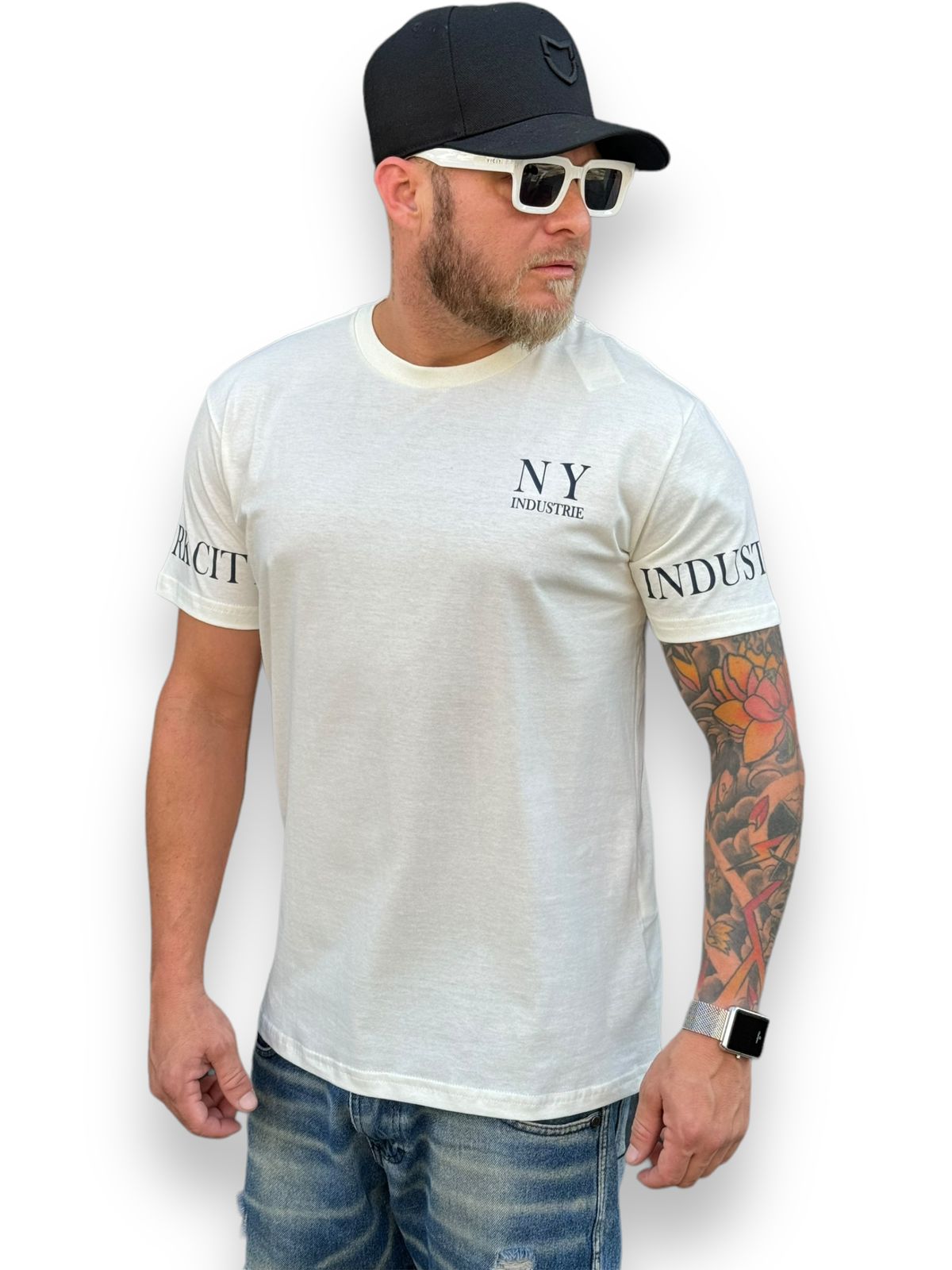 Camiseta T-shirt New York - Sinta a Vibração da Cidade que Nunca Dorme - Offwhite